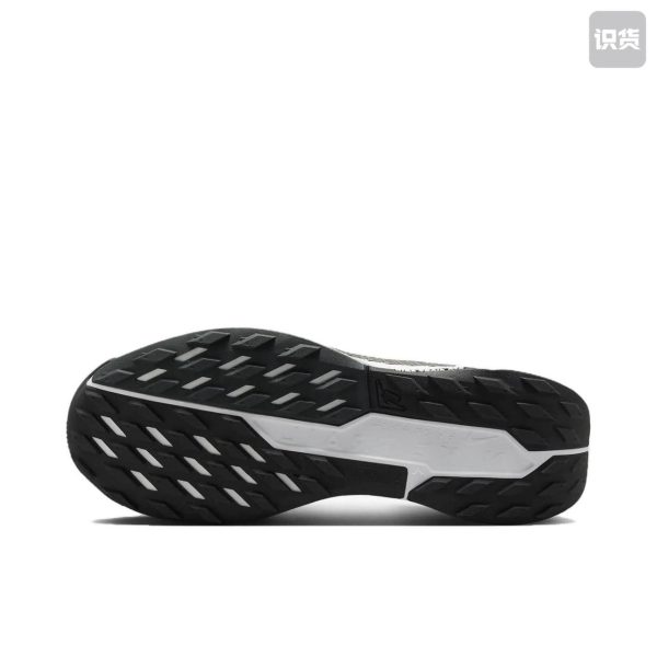 کفش زنانه و مردانه نایک پگاسوس تریل ۵ (Nike Pegasus Trail 5) کد 2045 - تصویر 4